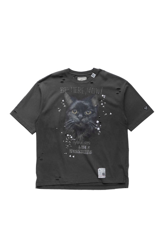 EMBELLISHED DISTRESSED TEE