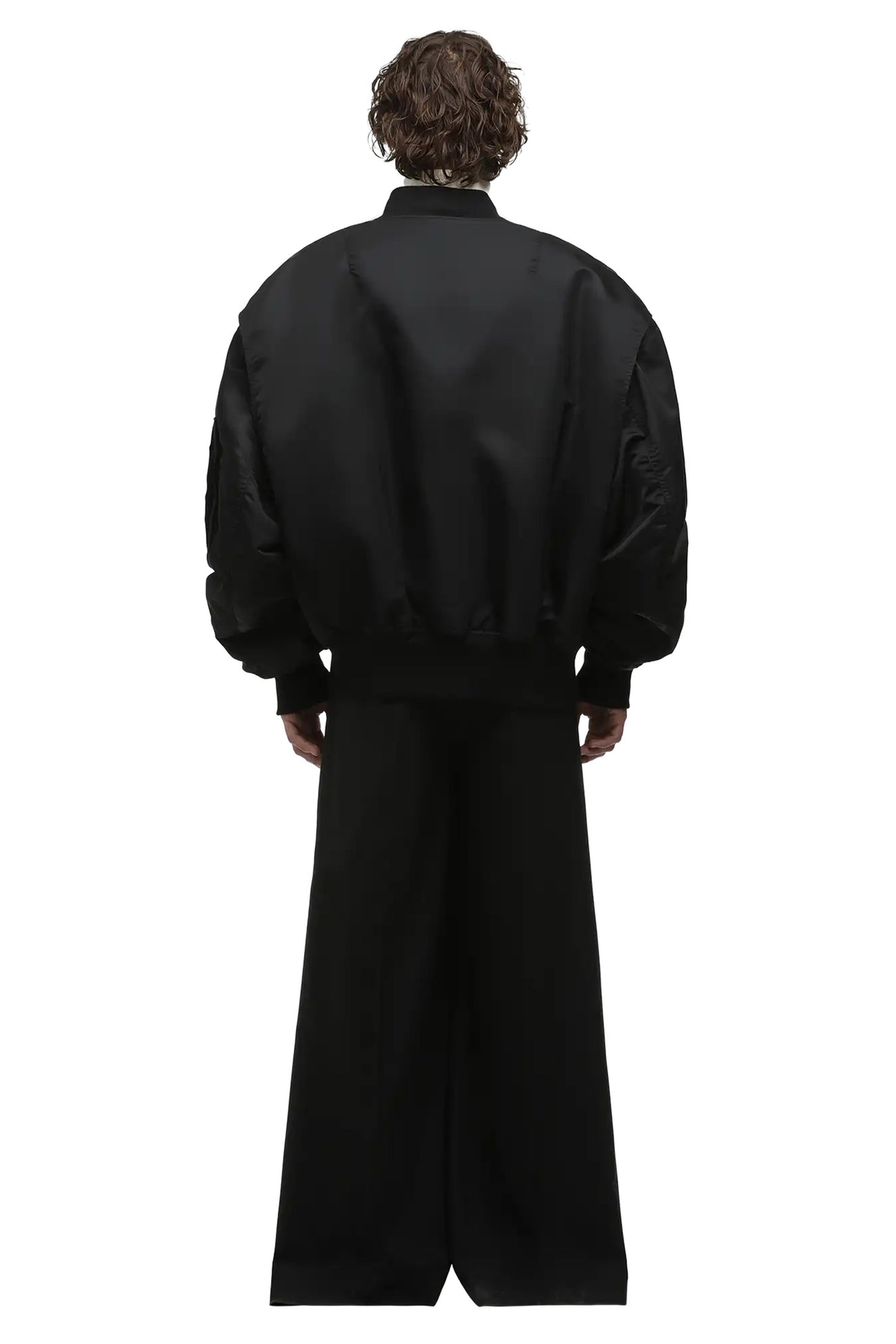 BROAD BOMBER