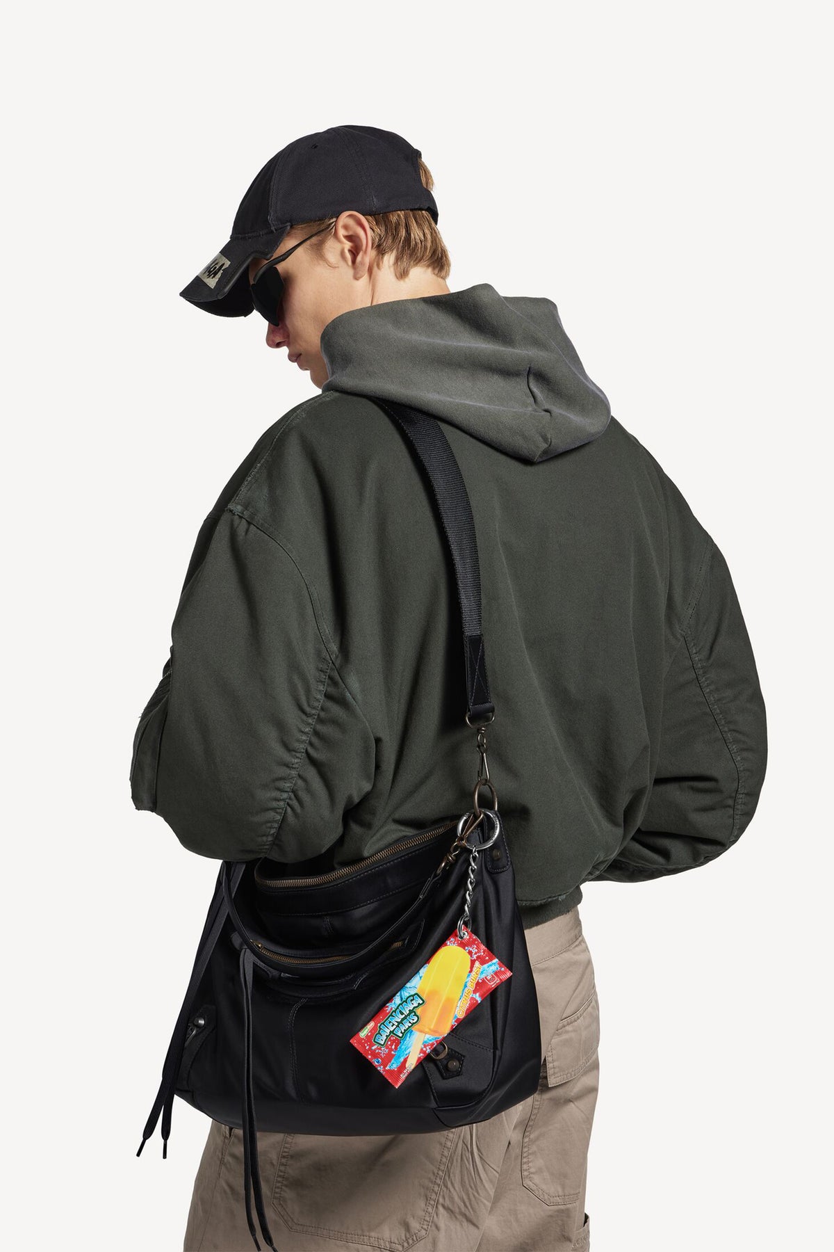 KEYRING SNACK POUCH