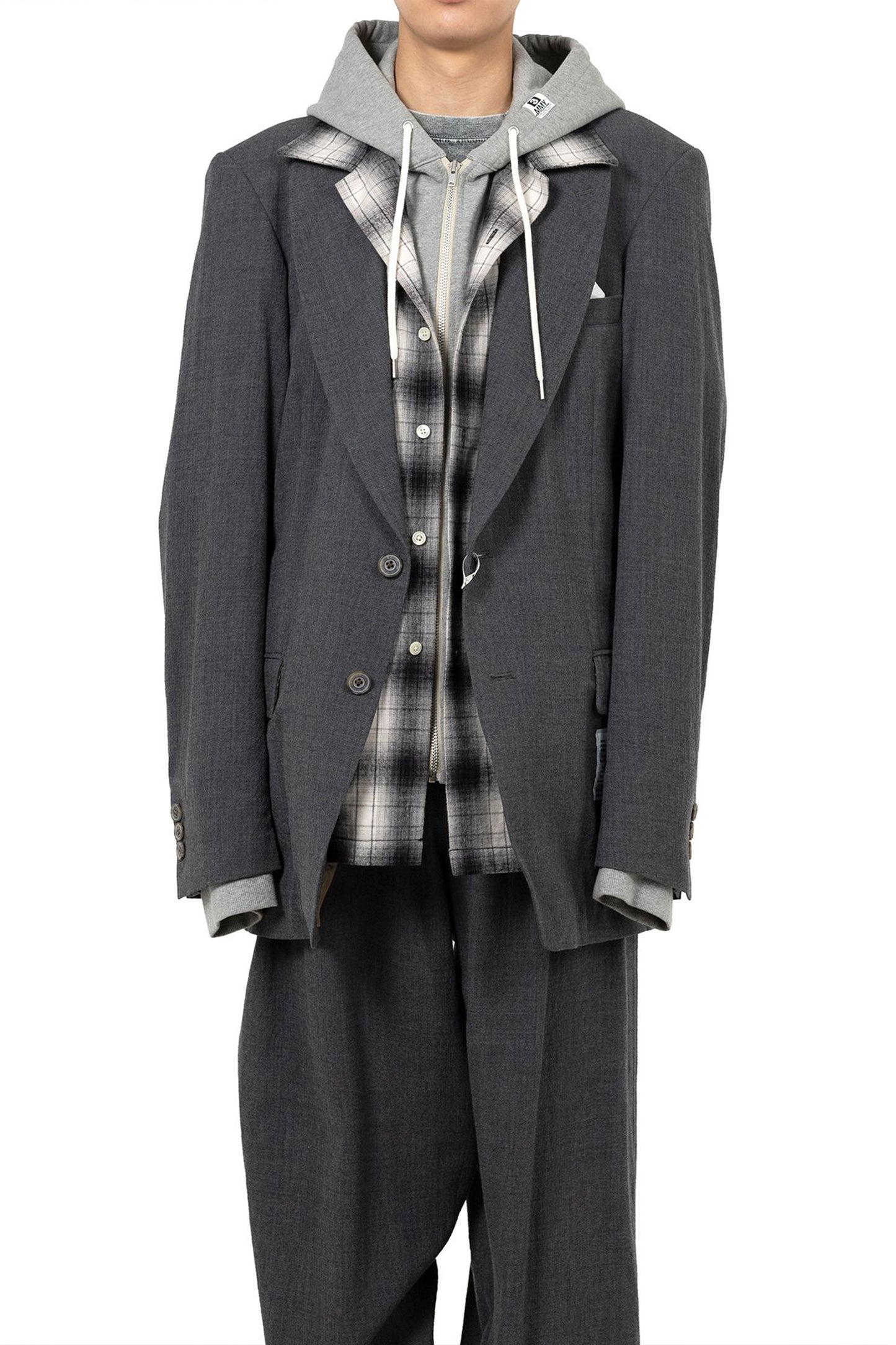 TRIPLE LAYERED BLAZE