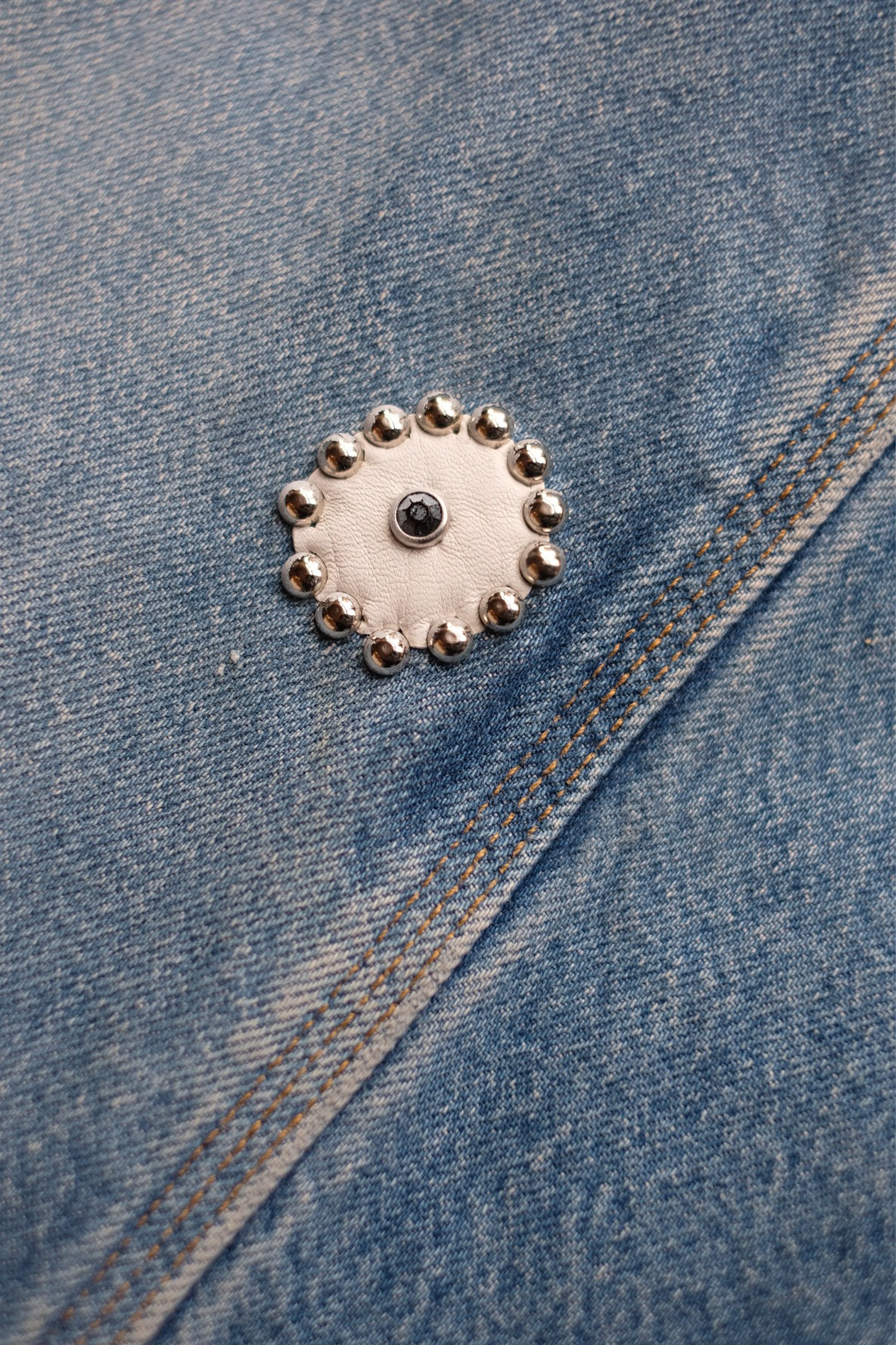 Innocence NYC(イノセンス ニューヨーク)/INNOCENCE Studs Denim Pants