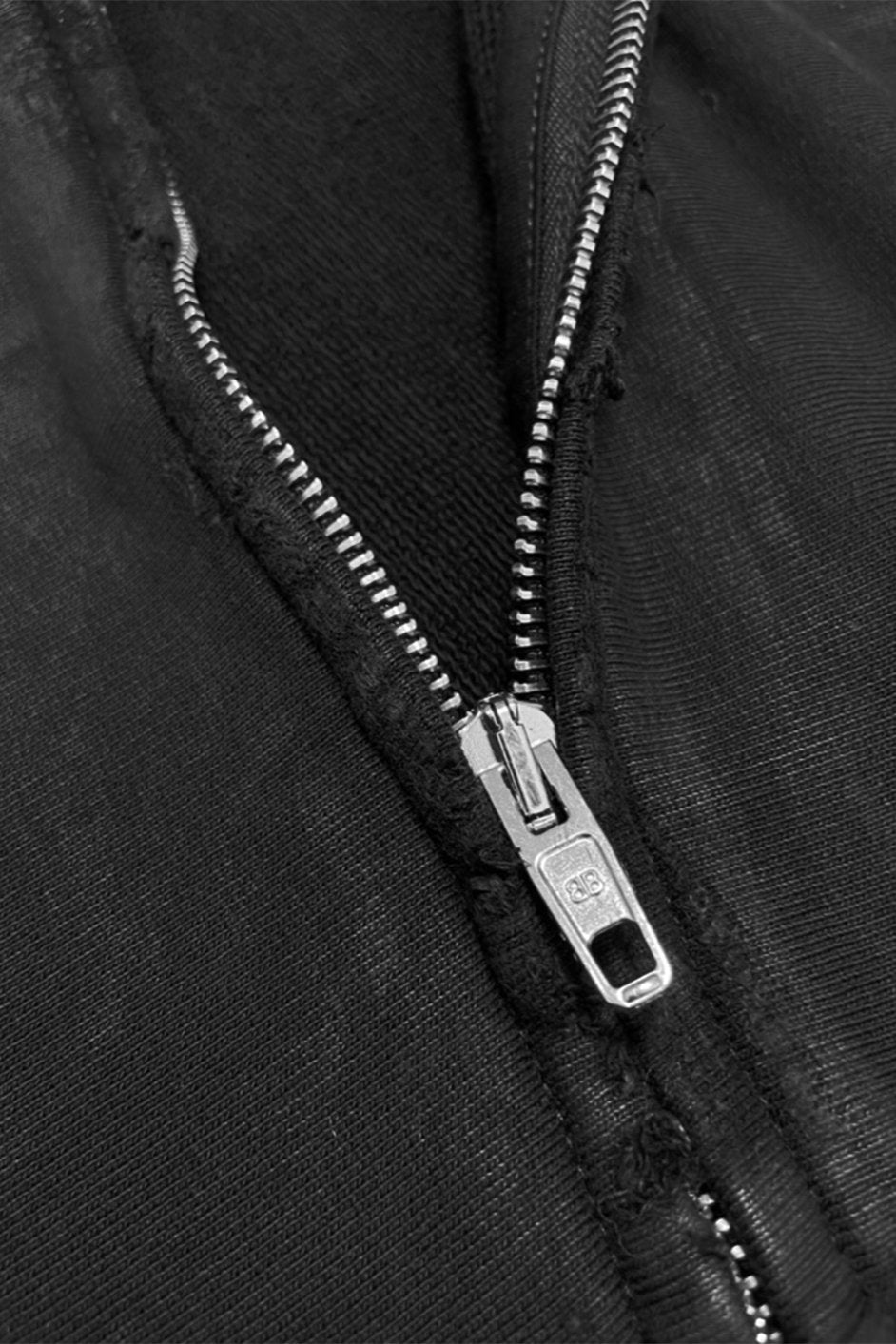 Small Fit Zip-Up Hoo
